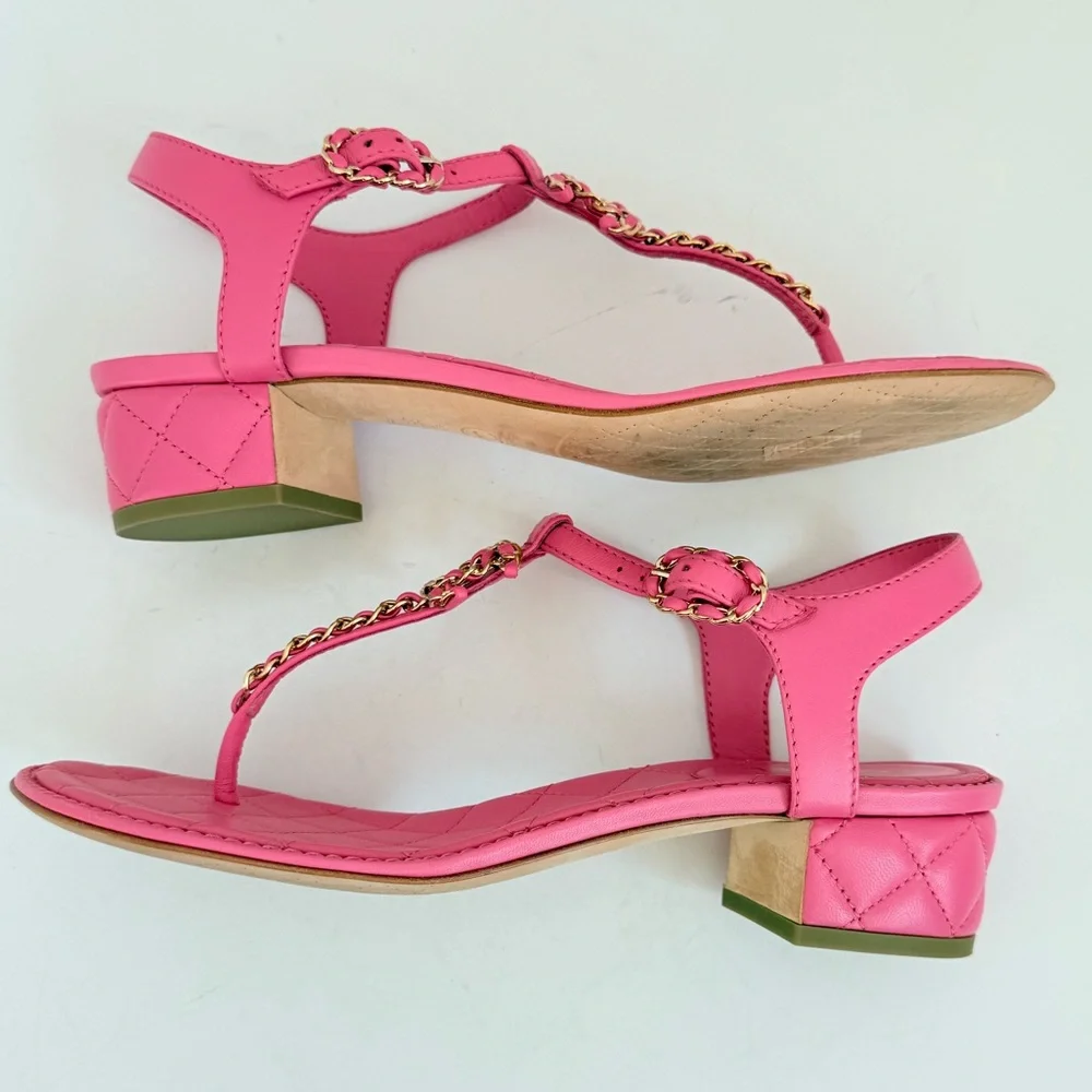 Chanel 20S Pink Quilted Lambskin CC Chain Thong Sandals Gold Hardware EU 39.5 - Picture 7 of 11